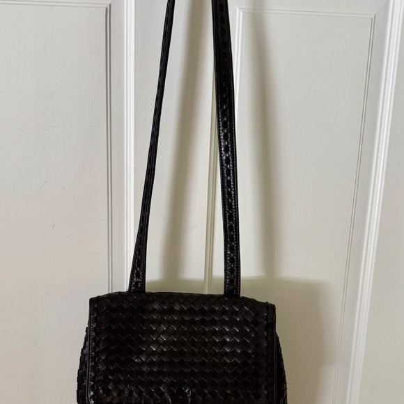 Jay Herbert by Sharif Black Woven Leather Shoulder Bag - Picture 3 of 14